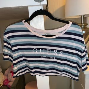 cropped guess t-shirt